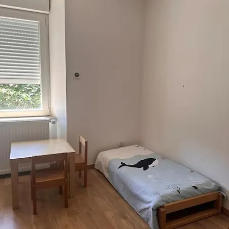 Sauna Et En Rez-de-jardin Au Pied De La Montagne Apartmán *