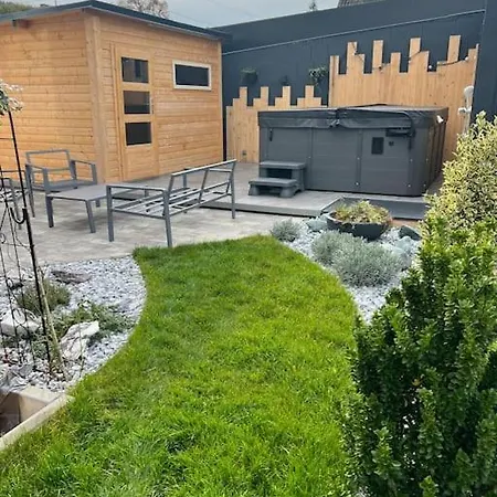 Sauna Et En Rez-de-jardin Au Pied De La Montagne Apartmán